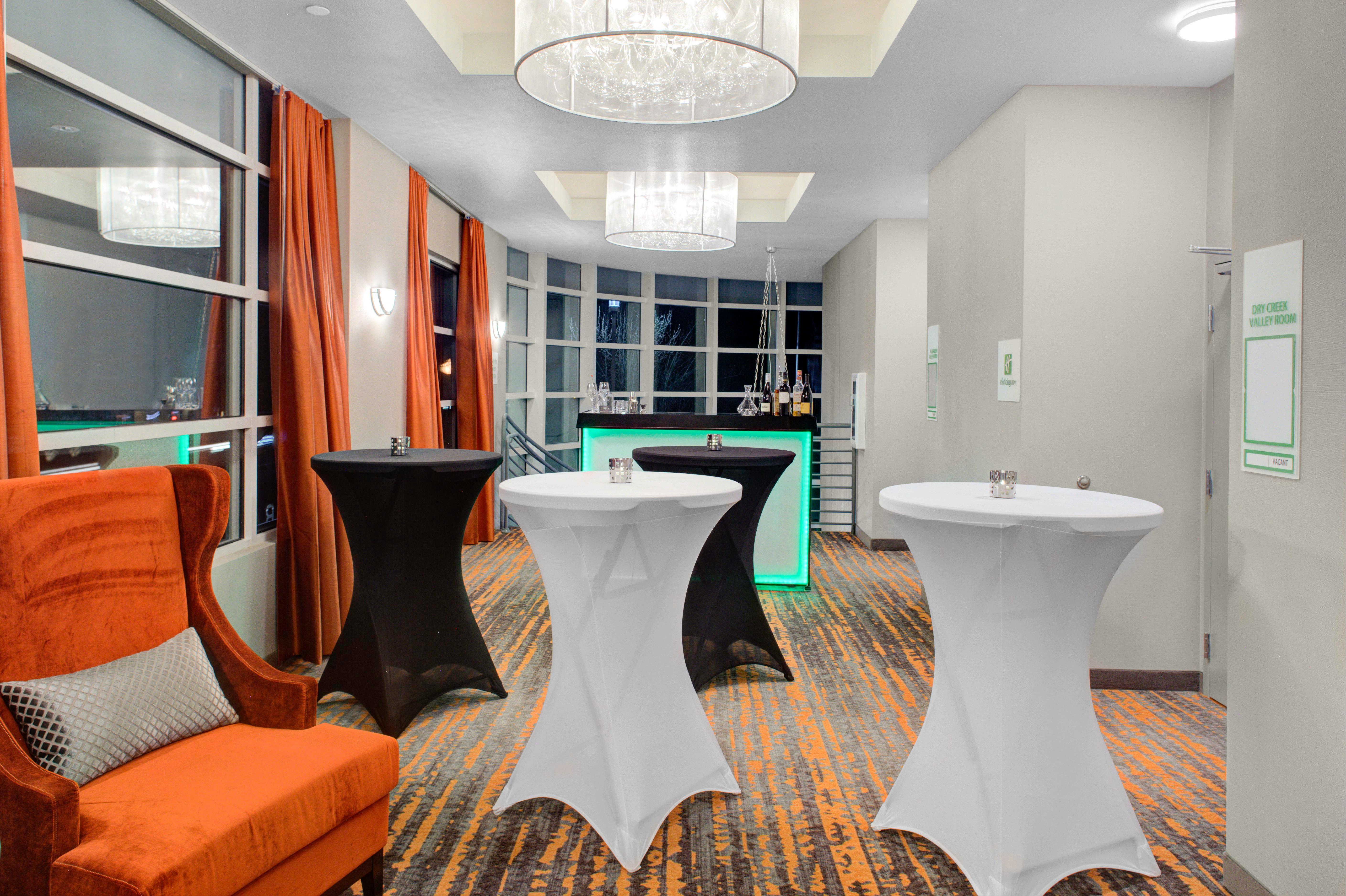 Holiday Inn Windsor - Wine Country By Ihg Exterior foto