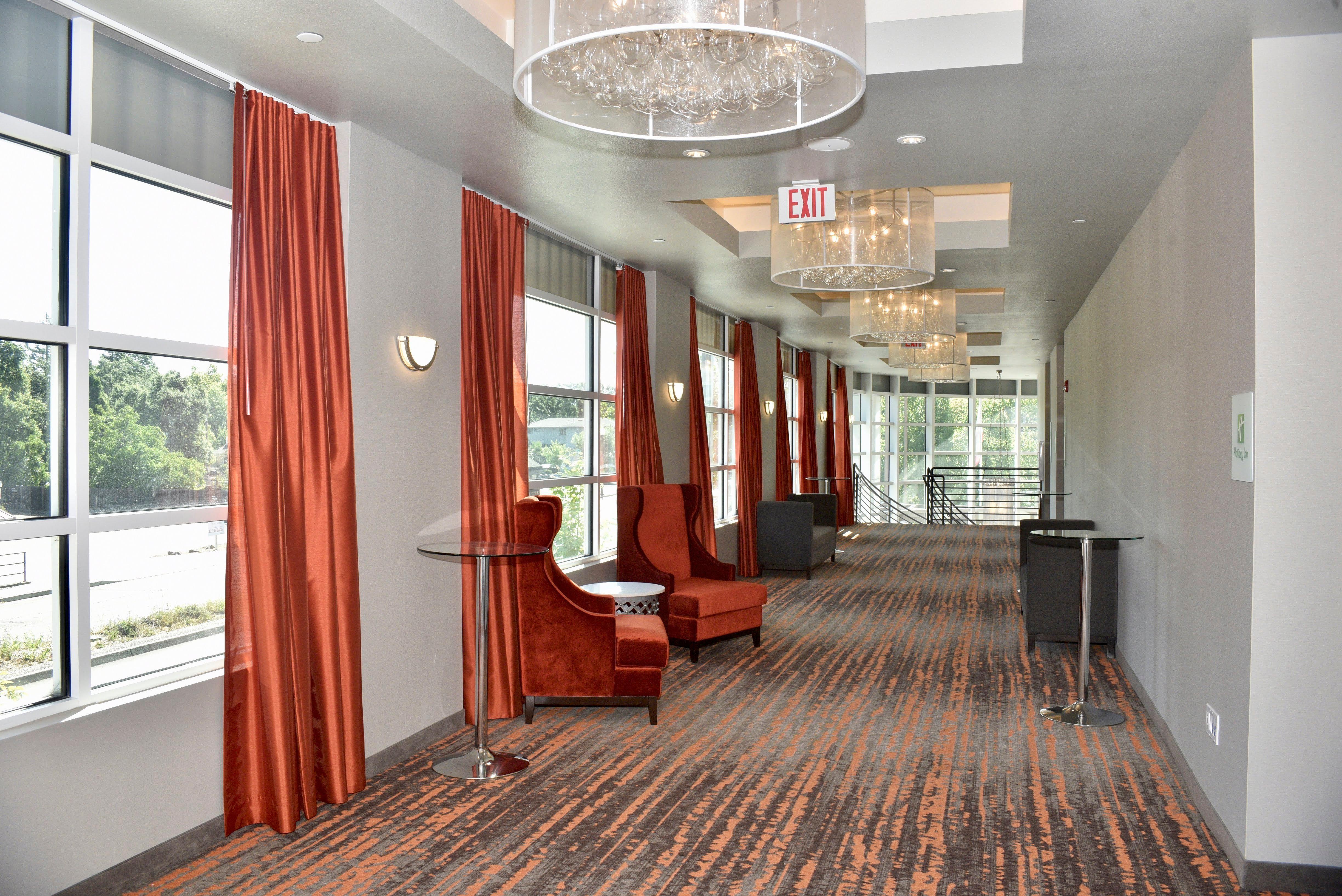 Holiday Inn Windsor - Wine Country By Ihg Exterior foto