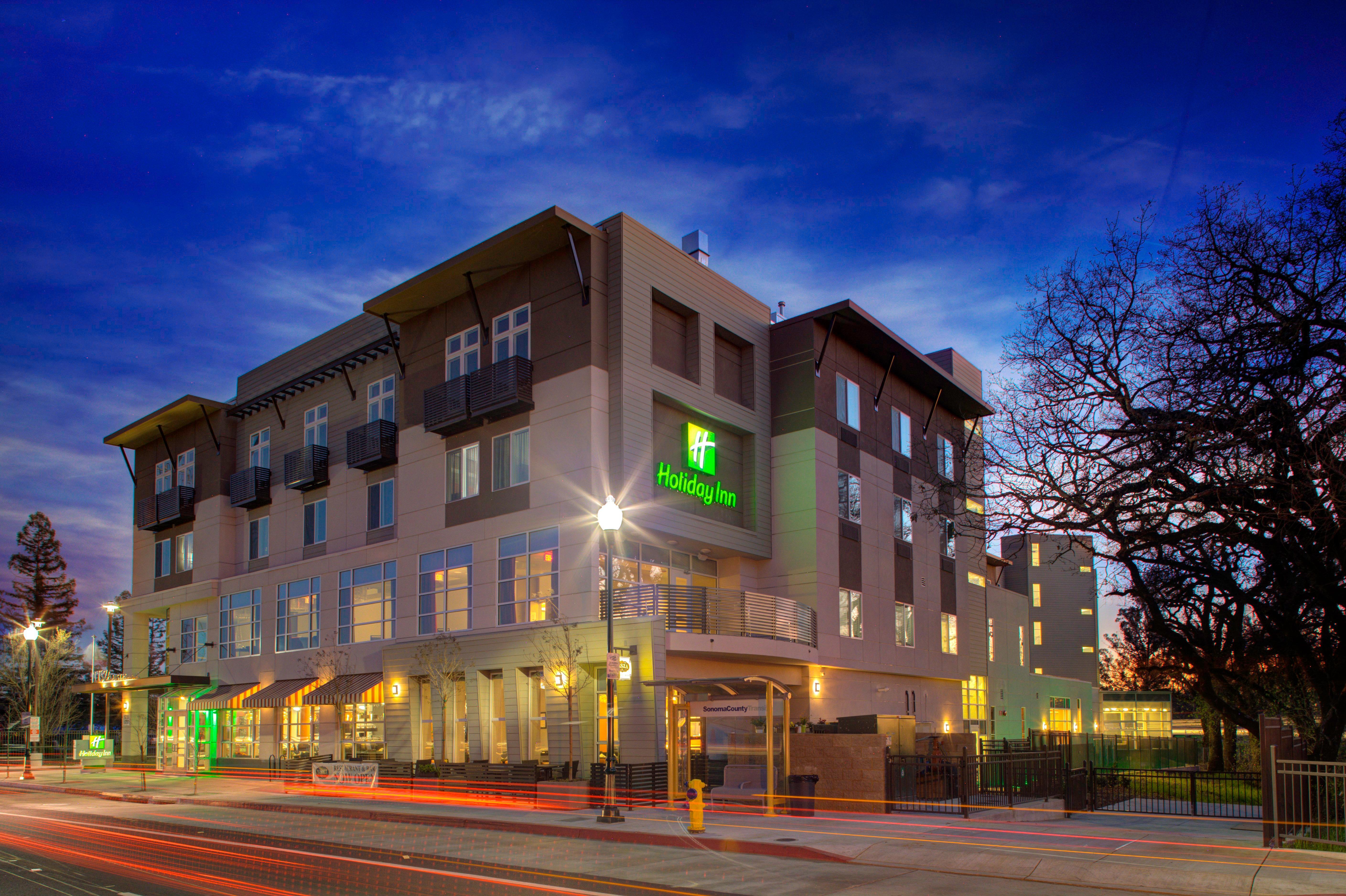Holiday Inn Windsor - Wine Country By Ihg Exterior foto